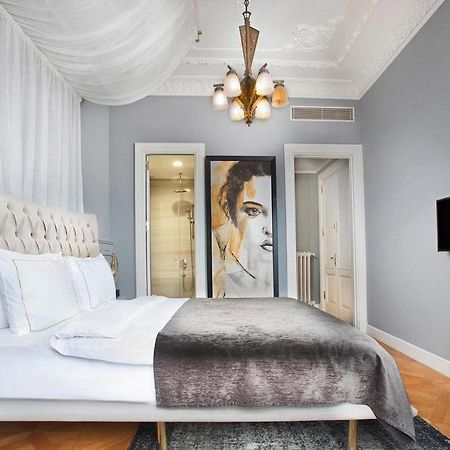 Lina Hotel Taksim Pera Istanbul Exterior photo