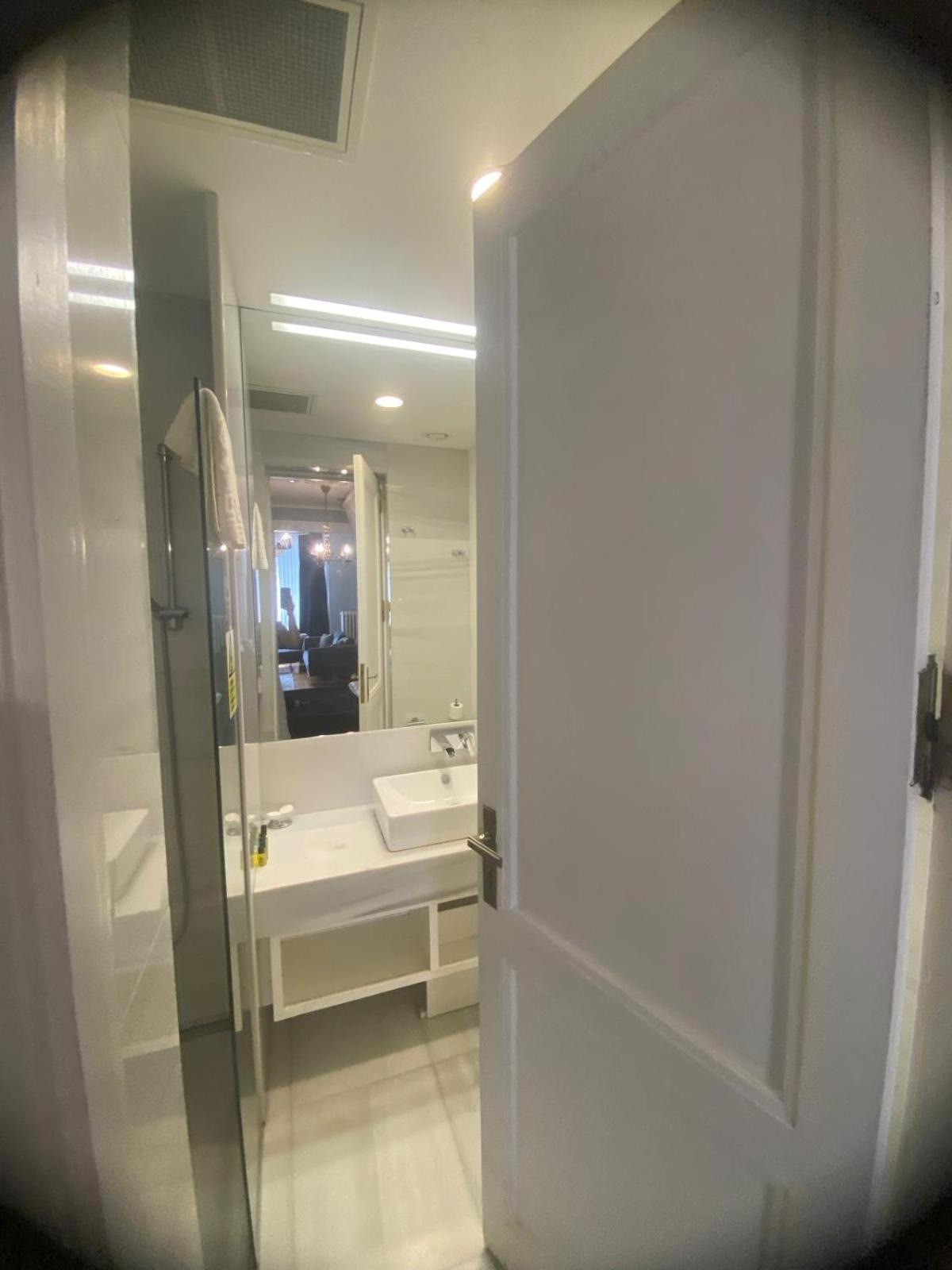 Lina Hotel Taksim Pera Istanbul Exterior photo